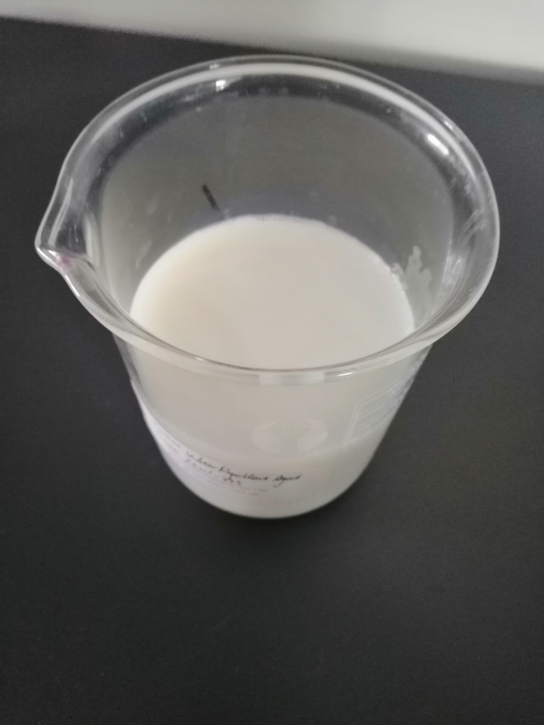 Florlu Su İtici Madde Ph 3-4 Suda Çözünür Yüksek Verimli Suya Dayanıklı Nüfuz Eden Madde